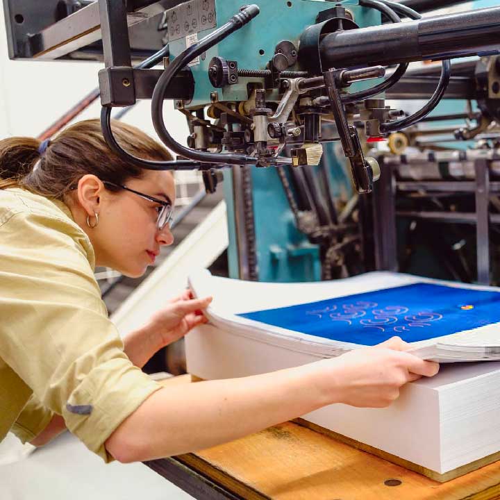 Diferencias entre impresión offset e impresión digital, ¿cuándo conviene cada una?